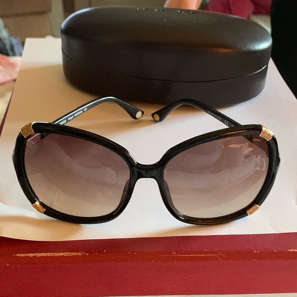 Michael Kors Black Abigail Sunglasses - Picture 2 of 7